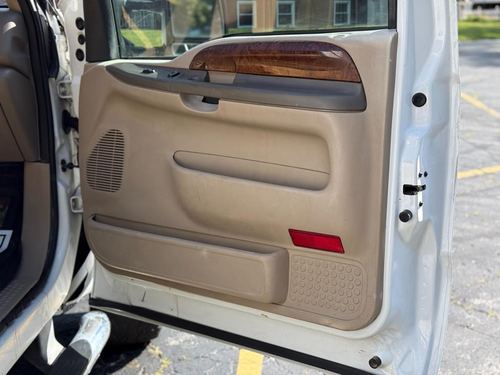 2003 Ford F-250 — photo 27