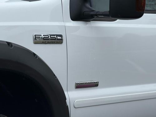 2007 Ford F250 Super Duty - Single Rear Wheel — photo 18