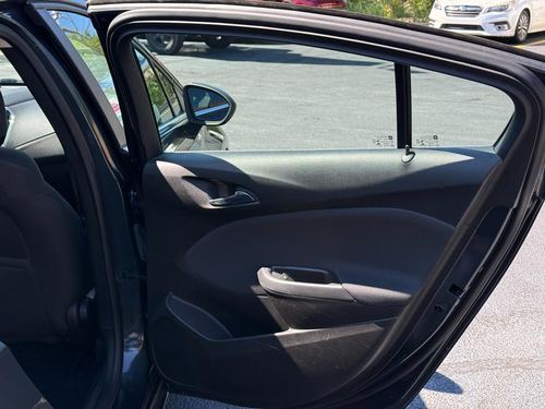 2017 Chevrolet Cruze — photo 10