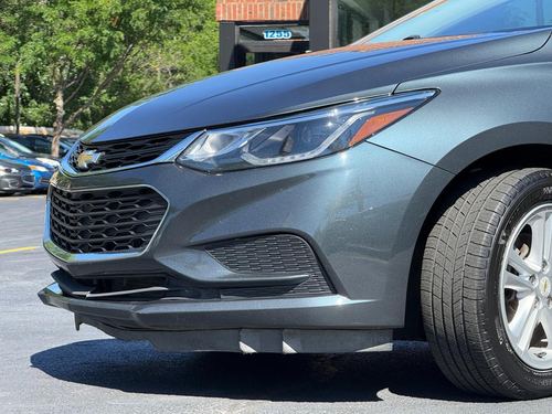 2017 Chevrolet Cruze — photo 14