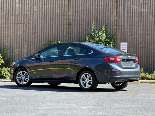 2017 Chevrolet Cruze — photo 35