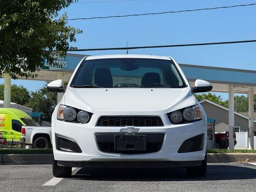 2012 Chevrolet Sonic — photo 13