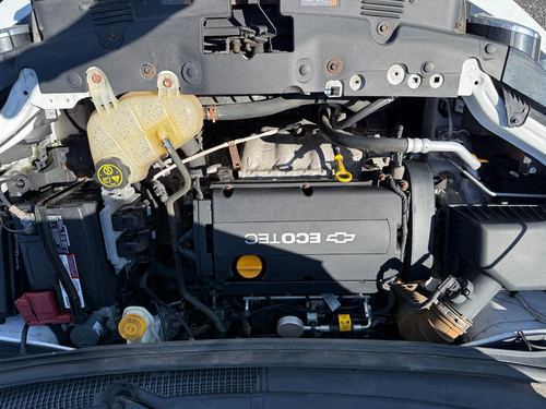 2012 Chevrolet Sonic — photo 23