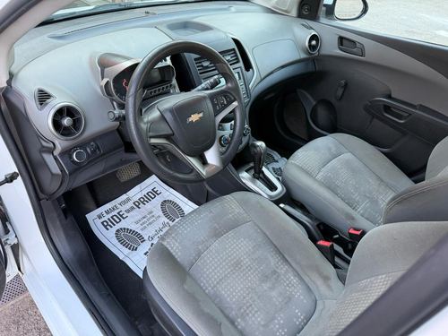2016 Chevrolet Sonic LS — photo 14