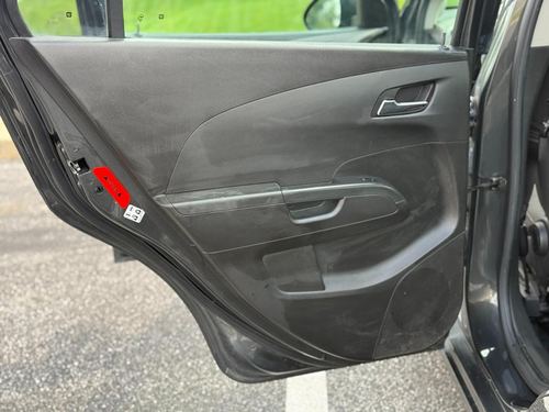 2017 Chevrolet Sonic — photo 28