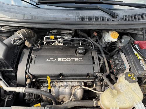 2017 Chevrolet Sonic — photo 35