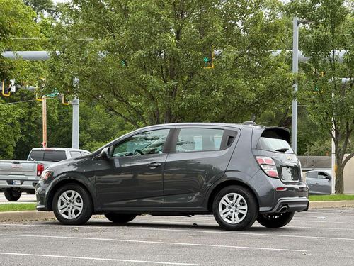 2020 Chevrolet Sonic — photo 7