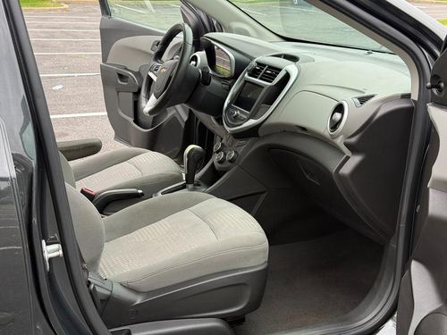 2020 Chevrolet Sonic — photo 18