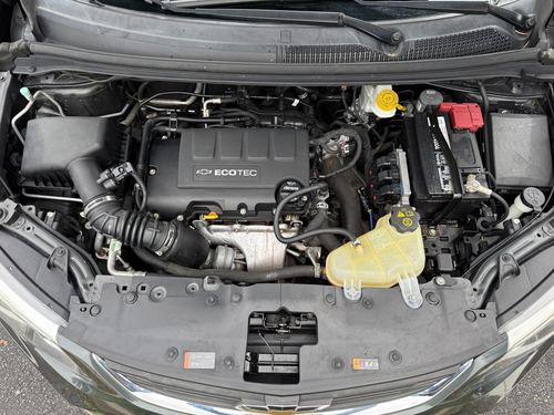 2020 Chevrolet Sonic — photo 30