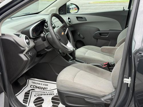 2020 Chevrolet Sonic — photo 39