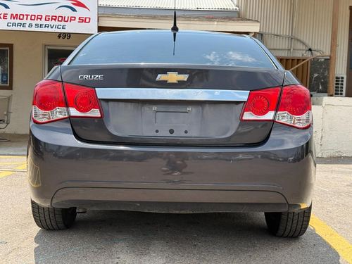 2014 Chevrolet Cruze 1LS — photo 8