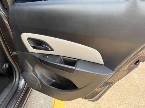 2014 Chevrolet Cruze 1LS — photo 33