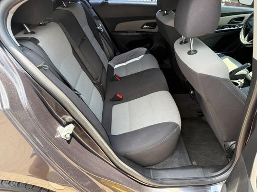 2014 Chevrolet Cruze 1LS — photo 35