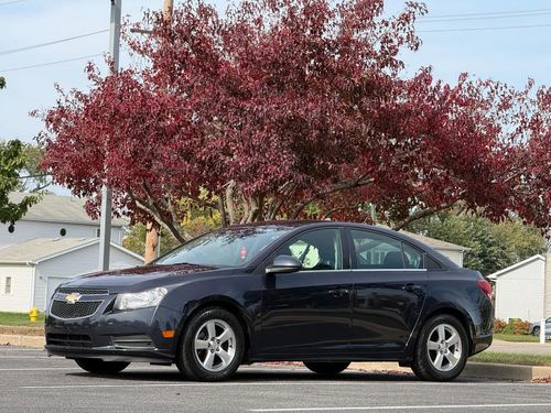 2014 Chevrolet Cruze — photo 2