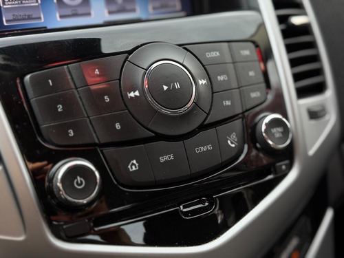 2014 Chevrolet Cruze — photo 27