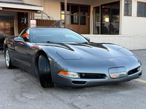 2003 Chevrolet Corvette — photo 5