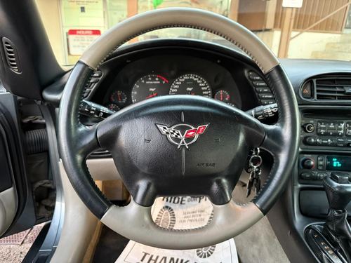 2003 Chevrolet Corvette — photo 12