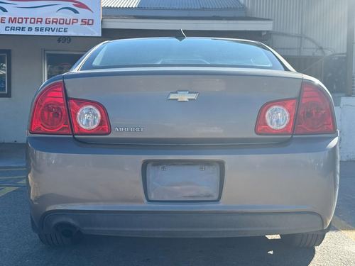 2012 Chevrolet Malibu — photo 8