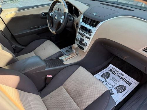 2012 Chevrolet Malibu — photo 23
