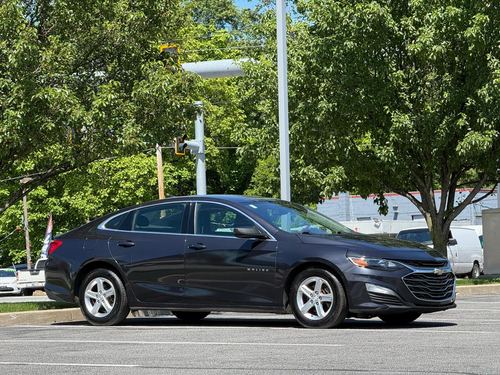 2022 Chevrolet Malibu LS (1LS) — photo 4