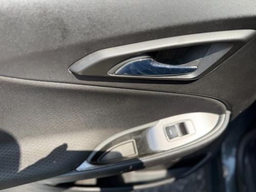 2018 Chevrolet Malibu — photo 30