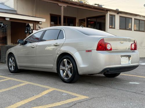 2011 Chevrolet Malibu 1LT — photo 10