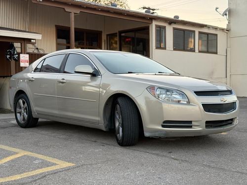 2011 Chevrolet Malibu 1LT — photo 4