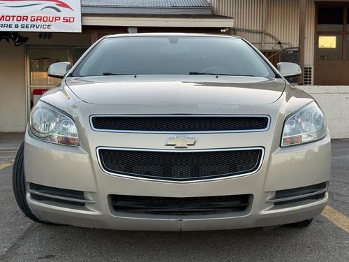 2011 Chevrolet Malibu 1LT — photo 3