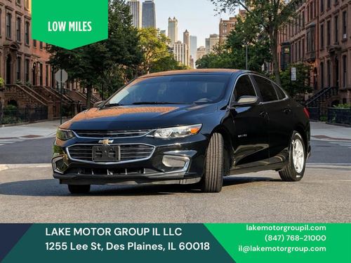 2017 Chevrolet Malibu — photo 2