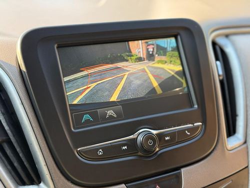 2017 Chevrolet Malibu — photo 28