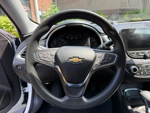 2023 Chevrolet Malibu — photo 26