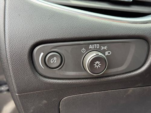 2020 Chevrolet Malibu — photo 19