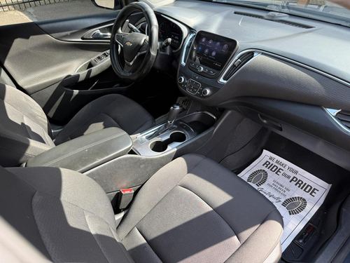 2019 Chevrolet Malibu LT — photo 32