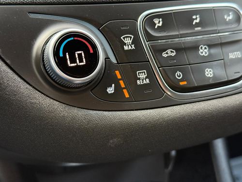 2021 Chevrolet Malibu LT (1LT) — photo 40