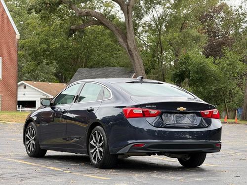 2016 Chevrolet Malibu — photo 6