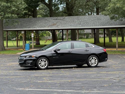 2017 Chevrolet Malibu — photo 29