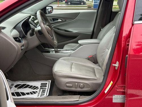 2016 Chevrolet Malibu 1LT — photo 17