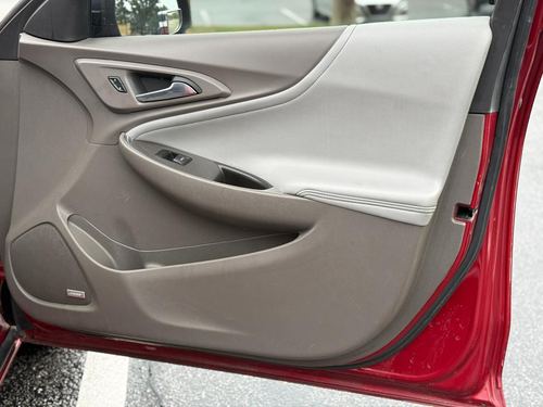 2016 Chevrolet Malibu 1LT — photo 20