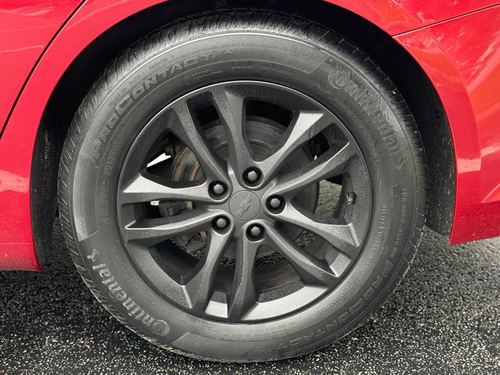 2016 Chevrolet Malibu 1LT — photo 35