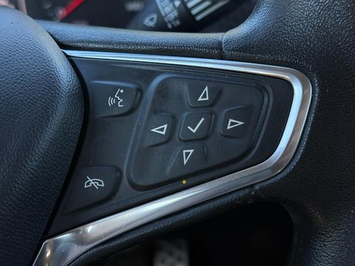 2017 Chevrolet Malibu 1LT — photo 33