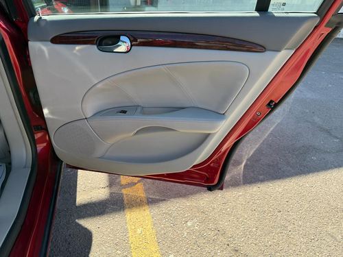 2008 Buick Lucerne — photo 28
