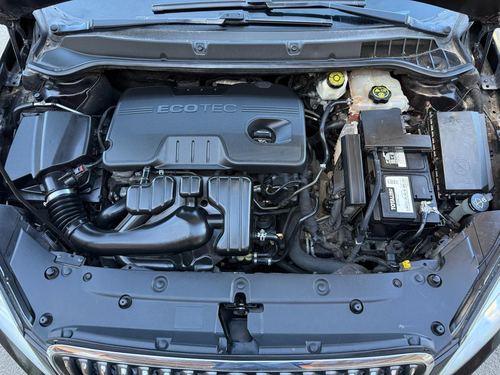 2016 Buick Verano — photo 14