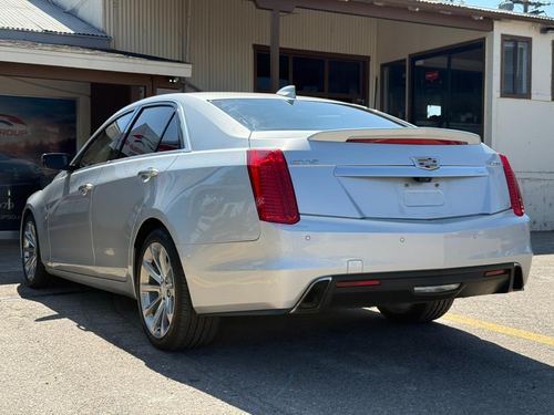 2019 Cadillac Cts — photo 9