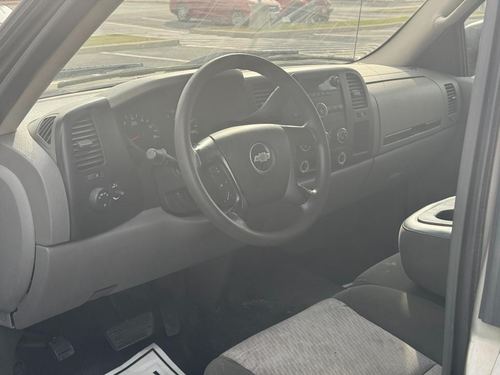 2009 Chevrolet Silverado 1500 Work Truck — photo 17