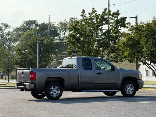 2008 Chevrolet Silverado — photo 9