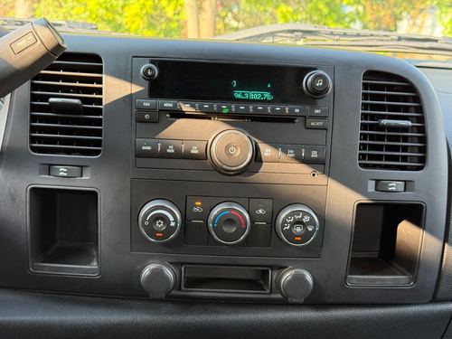2008 Chevrolet Silverado — photo 31