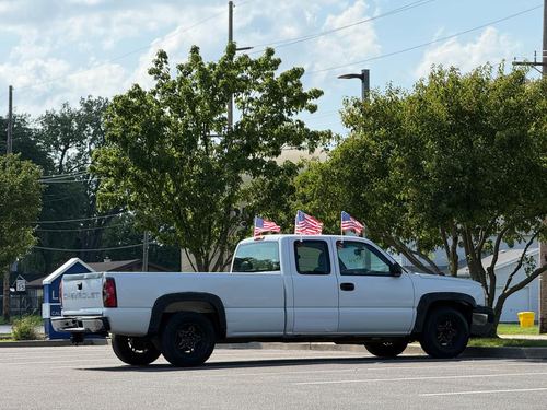 2004 Chevrolet Silverado 1500 — photo 12
