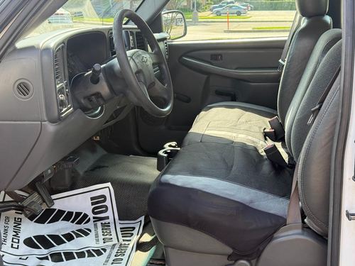 2004 Chevrolet Silverado 1500 — photo 16