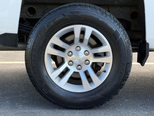 2018 Chevrolet Silverado — photo 14