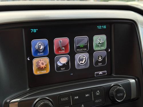 2018 Chevrolet Silverado — photo 30